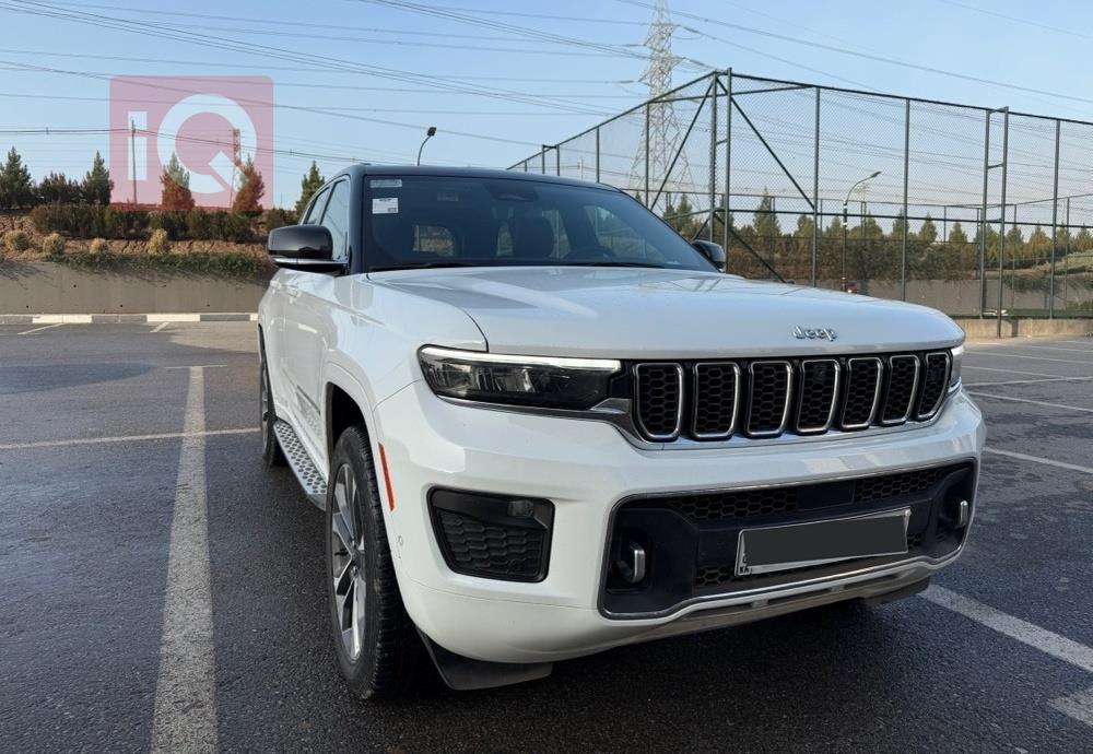 جيب جراند شيروكي